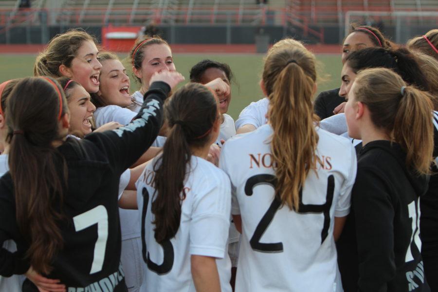 Girls varsity soccer defeats Hawthorne in second league game