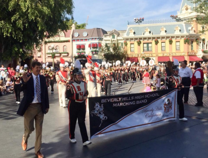 Marching band cancels performance at Disneyland due to rain